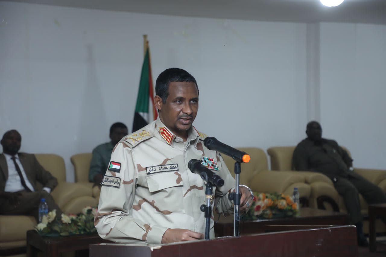 نائب رئيس مجلس السيادة بالسودان : الحكومة عازمة علي فرض هيبة الدولة 1 535879 CJgJbGav8LFmuoYuVyYUZEe9QCWrlvBL نائب رئيس مجلس السيادة بالسودان : الحكومة عازمة علي فرض هيبة الدولة