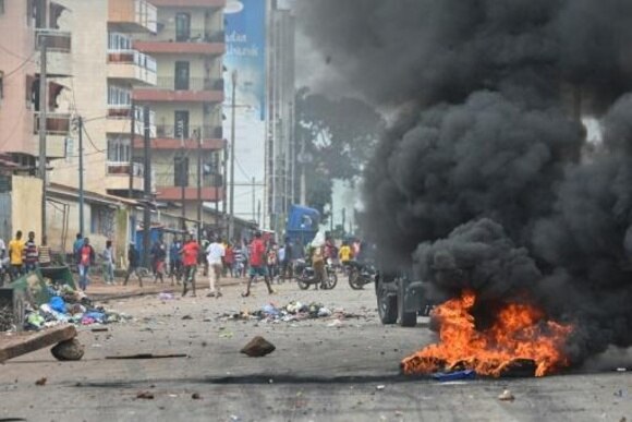 image doc 32fp67a غينيا كوناكري : قتيل على الأقل في تظاهرات جديدة