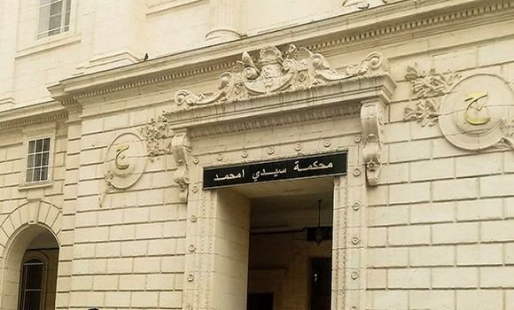 0563003c703459f9a9aa7c61a1981361 M الجزائر : الحكم علي وزير جزائري سابق بالسجن ١٠ سنوات في قضية فساد