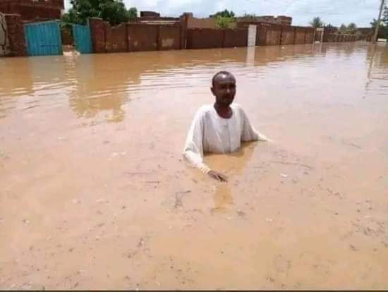 FB IMG 1660995059754 السودان .. وفاة ٥ مواطنين سودانيين بسبب السيول .. وتحذيرات من فيضان النيل 