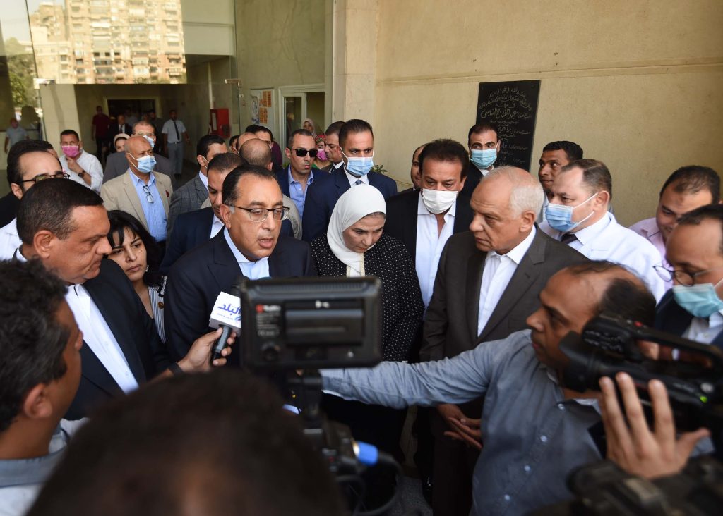 مصر .. رئيس الوزراء: حادث كنيسة "أبو سيفين" آلمنا جميعا وسنعيد ترميم الكنيسة بشكل عاجل 3 SLM 8513 مصر .. رئيس الوزراء: حادث كنيسة "أبو سيفين" آلمنا جميعا وسنعيد ترميم الكنيسة بشكل عاجل