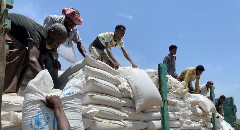 إثيوبيا .. وكالات الإغاثة تطلق مناشدة للحصول علي ٧٣ مليون دولار لإطعام ٧٥٠ الف لاجئ