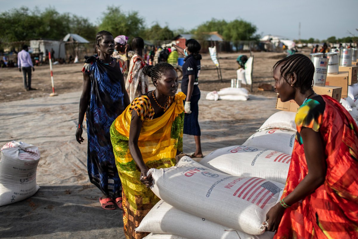 ١٩٥٧٤٣ جنوب السودان : شراكة بين " الأغذية العالمي" و " الأمريكية للشراكة الدولية " لتقديم مساعدات غذائية