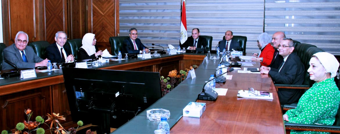 مطار القاهرة..بعد مجيئه الثاني في الشحن الجوي إفريقيًا بحث زيادة الحركة لأسواق القارة 1 IMG 20220926 WA0008 مطار القاهرة..بعد مجيئه الثاني في الشحن الجوي إفريقيًا بحث زيادة الحركة لأسواق القارة