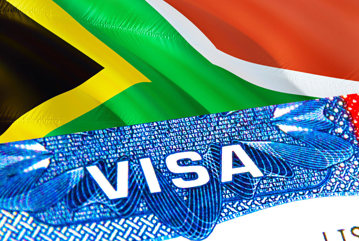 south africa visa 2 1 جنوب إفريقيا.. بدء منح التأشيرة إلكترونياً للقادمين من نيجيريا وغرب القارة