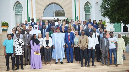 xgouvernement et les ptf echanges sur la transformation de leducation au niger.jpg.pagespeed.ic .Y18pKedo2f النيجر.. رئيس الدولة يترأس مائدة مستديرة بين الحكومة ومنظومة الأمم المتحدة TFPs