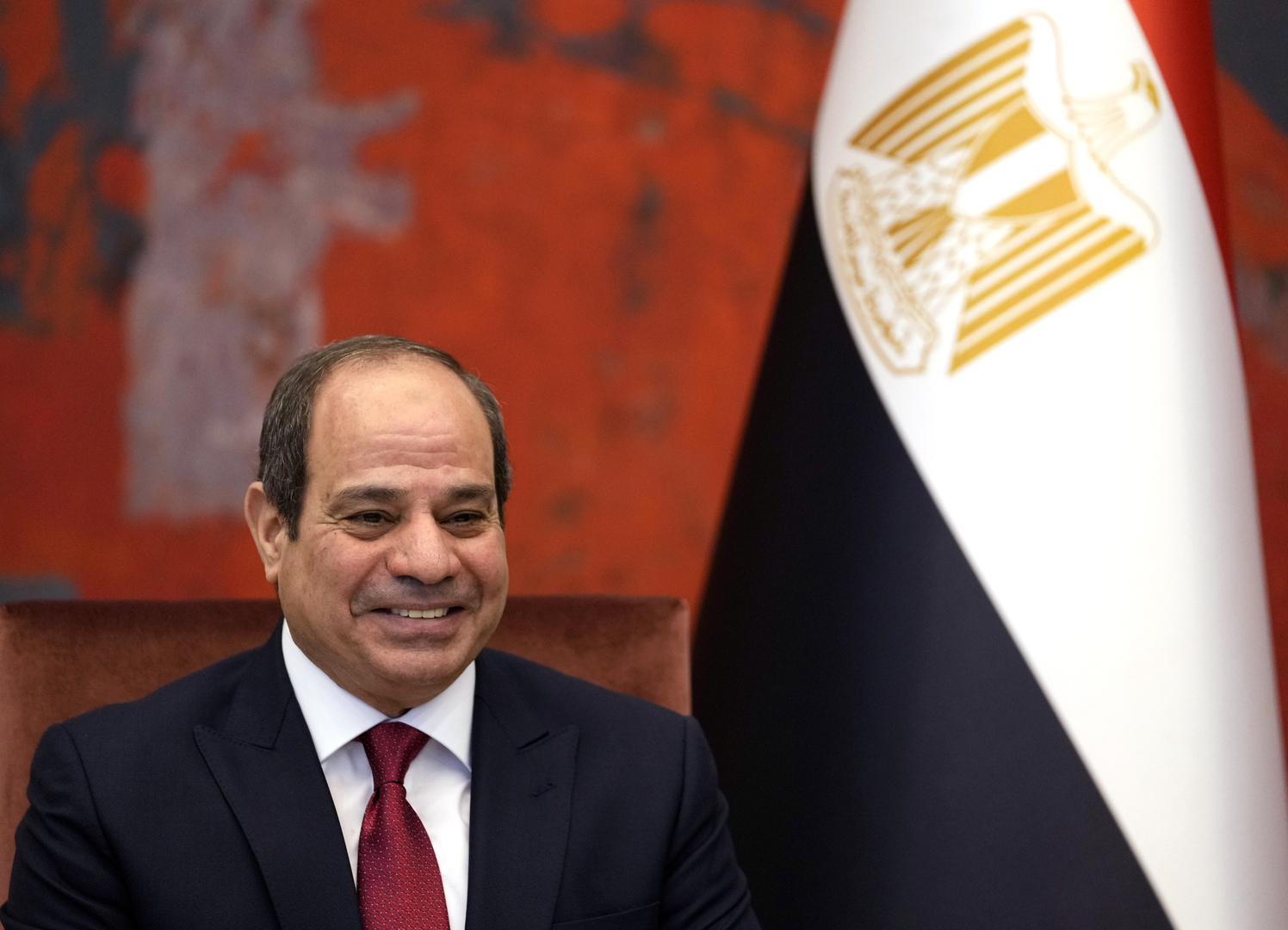 635cfab24c59b72d4f491e88 مصر .. الرئيس السيسي يشهد تدشين 64 مشروعا ضمن مبادرة تطوير الصناعة " ابدأ "