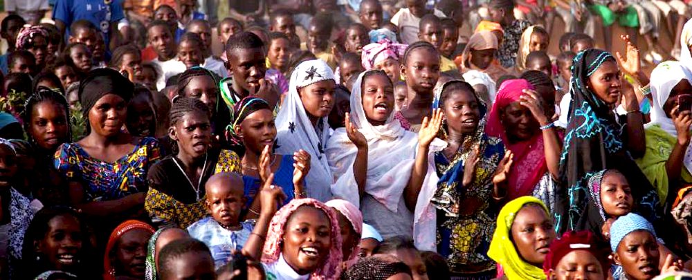 African youth banner 1000x405 1 تنزانيا: الشباب الأفارقة واليونيسف يوقعان اتفاقية لمدة ستة أشهر