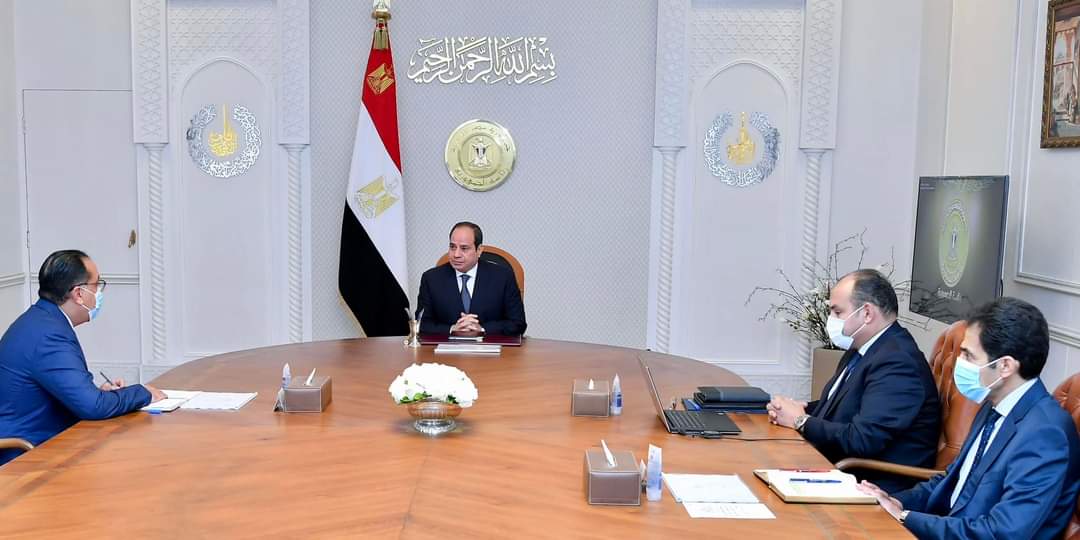 مصر .. الرئيس السيسي يتابع مخطط وزارة التجارة والصناعة لزيادة الاستثمارات الصناعية 1 FB IMG 1666017973070 مصر .. الرئيس السيسي يتابع مخطط وزارة التجارة والصناعة لزيادة الاستثمارات الصناعية