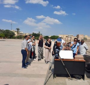 IMG 20221025 WA0006 مصر ..  زائري معابد الكرنك التاريخية يشهدون ظاهرة كسوف الشمس
