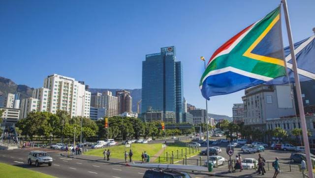 images 5 1 اقتصاد جنوب أفريقيا يتجه لركود تقني