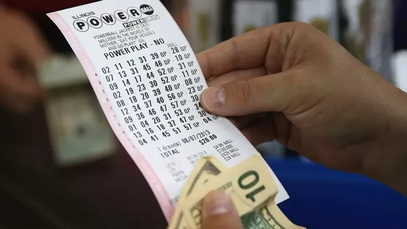 1.6 مليار دولار قيمة الجائزة الكبري في "يانصيب باوربول" بأمريكا 1 127525044 47b5e65e 009c 498d 87f1 26997bd68ddd.jpg 1.6 مليار دولار قيمة الجائزة الكبري في "يانصيب باوربول" بأمريكا
