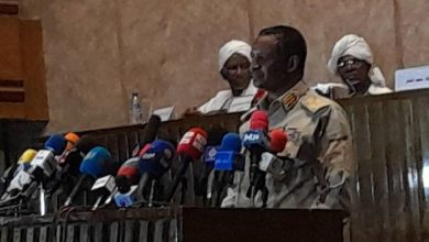 546856 5vz5Fa9GsgLhs3fVB73Sx iYQ7sR3xUy السودان : « دقلو » : ندعم كل ما شأنه بسط هيبة الدولة وتحقيق الأمن والإستقرار