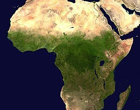 Africa satellite orthographic « الخريطة السياسية لأفريقيا » : الجزائر الأكبر  مساحة .. وجنوب السودان أحدث دول القارة