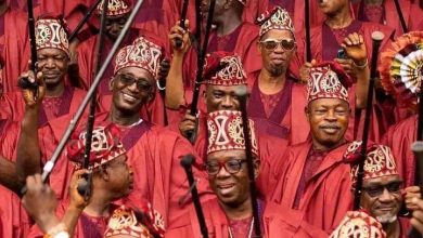 FB IMG 1669583951228 نيجيريا .. مهرجان « Ojude Oba »  يحتفل به الملايين من قبائل " اليوروبا " ثالث أيام عيد الأضحى 