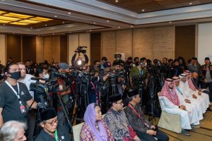 IMG 20221101 WA0025 بمشاركة ورعاية الرئيس الإندونيسي.. غدا انطلاقُ قمّة الأديان أول قمّةٍ دينيةٍ لمجموعة العشرين 