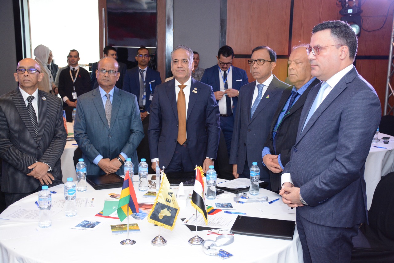 IMG 20221127 WA0004 انطلاق فعاليات الملتقى التجاري الاستثماري ولقاءات ثنائية بين مصر و موريشيوس