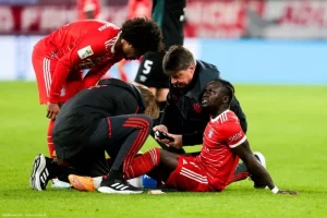 Sadio Mane Bayern Munich ساديو ماني.. يغيب رسمياً عن كأس العالم التي ستنطلق بعد 10 أيام