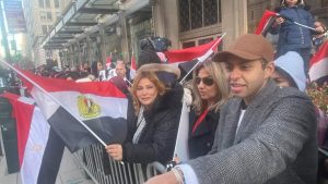 FB IMG 1670969784598 الجالية المصرية بالولايات المتحدة تنظم وقفة أمام مقر إقامة الرئيس السيسي بواشنطن للترحيب به
