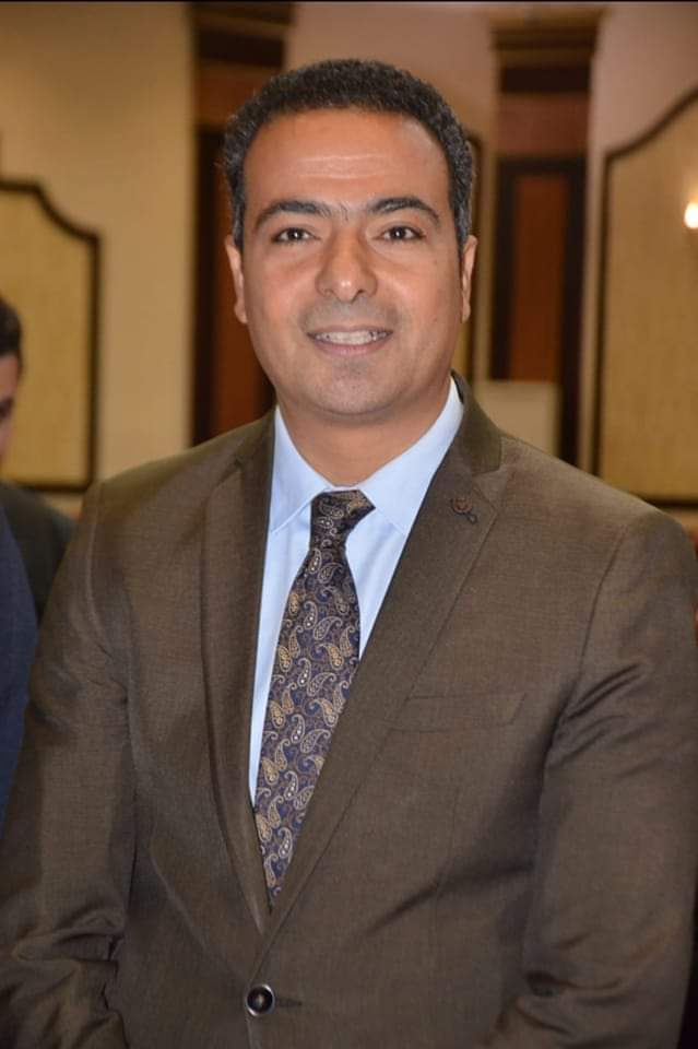 " الدراسات الإفريقية " تهنئ الدكتور سيد رشاد لفوزه بجائزة جامعة القاهرة التشجيعية 1 FB IMG 1672759106650 " الدراسات الإفريقية " تهنئ الدكتور سيد رشاد لفوزه بجائزة جامعة القاهرة التشجيعية