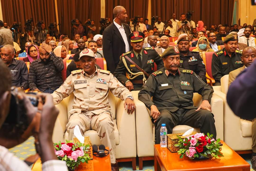 FB IMG 1673209811647 السودان .. « دقلو » يجدد التزام المؤسسة العسكرية بانهاء الوضع الراهن
