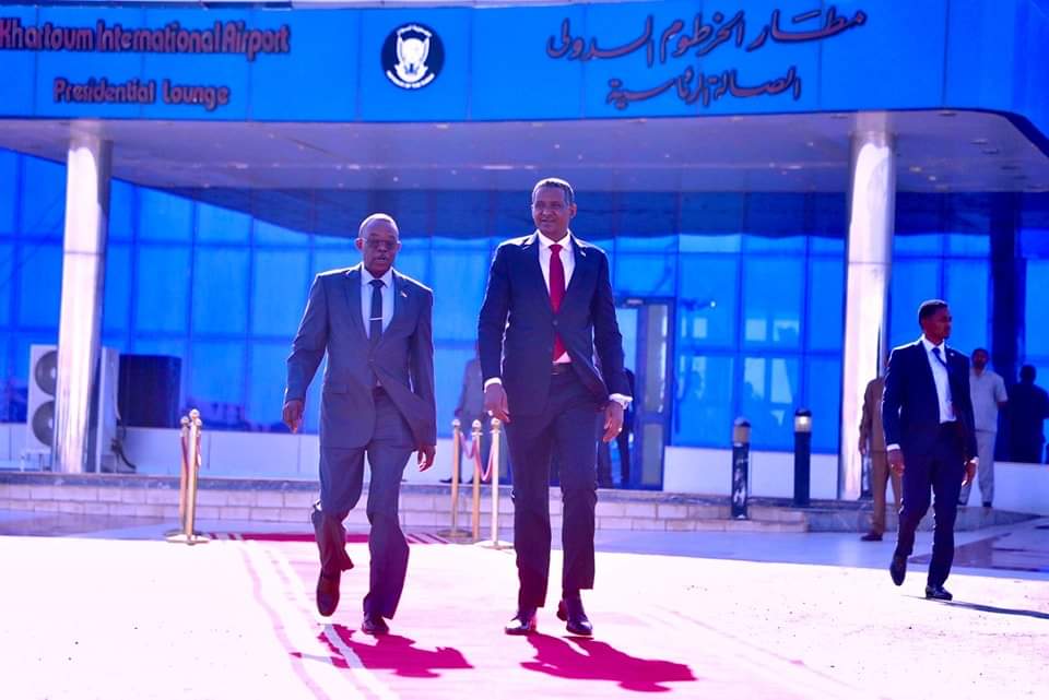 FB IMG 1675064829499 السودان .. « دقلو » يتوجه إلى تشاد بعد ساعات من زيارة « البرهان » 