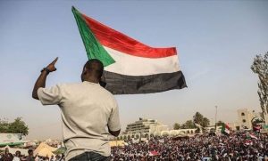 images 6 2 السودان .. انطلاق العملية السياسية وسط معارضة قوية للإتفاق وتعهد المكون العسكري بالإنسحاب من المشهد... الضوء موجود ونهاية النفق مازالت بعيدة