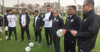 202302160610511051 منتخب مصر للشباب يتسلم الكرة الرسمية لبطولة أمم أفريقيا