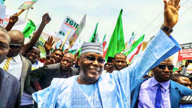 Atiku 3 750x500 1 نيجيريا.. أتيكو أبو بكر يتقدم علي منافسيه في الانتخابات النيجيرية 2023