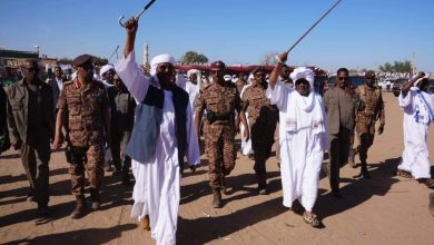 FB IMG 1675447201772 السودان .. « البرهان » يشهد زواج جماعي في النيل الأبيض