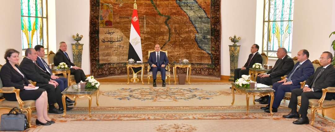 مصر .. الرئيس السيسي يستقبل رئيس الوزراء الروماني 1 FB IMG 1675610841597 مصر .. الرئيس السيسي يستقبل رئيس الوزراء الروماني