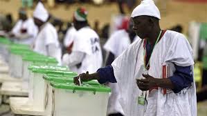 images 18 نيجيريا .. استمرار عمليات فرز الأصوات .. ومؤشرات تظهر تقدم طفيف لمرشح الحزب الحاكم