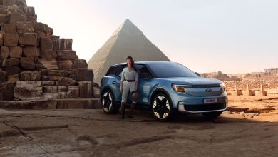 2023 FORD NewElectricExplorer 7 "فورد إكسبلورر الكهربائية"ستحيي ذكري رحلة أول لإمرأة تسافر حول العالم بالسيارة القديمة