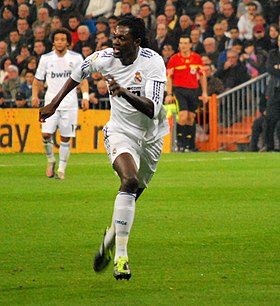التوجولي إيمانويل أديبايور يعلن إعتزاله كرة القدم 1 Adebayor التوجولي إيمانويل أديبايور يعلن إعتزاله كرة القدم