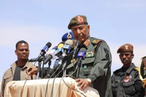 FB IMG 1679408837983 السودان .. « البرهان »يجدد دعم القوات المسلحة الكامل لعملية الانتقال السياسي