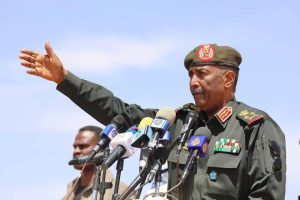 FB IMG 1679408840639 السودان .. « البرهان »يجدد دعم القوات المسلحة الكامل لعملية الانتقال السياسي