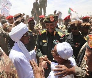 FB IMG 1679408846065 السودان .. « البرهان »يجدد دعم القوات المسلحة الكامل لعملية الانتقال السياسي