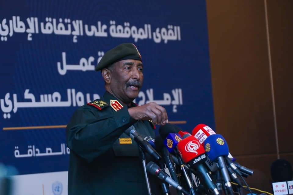 FB IMG 1679831912598 السودان .. « البرهان » : لن نقف حجر عثرة في سبيل إصلاح الدولة السودانية