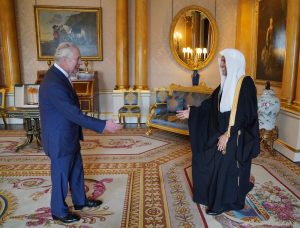 IMG 20230312 WA0001 أول استضافة رسمية لشخصية إسلامية بقصر باكنغهام: الملك تشارلز يستقبل أمين عام رابطة العالم الإسلامي