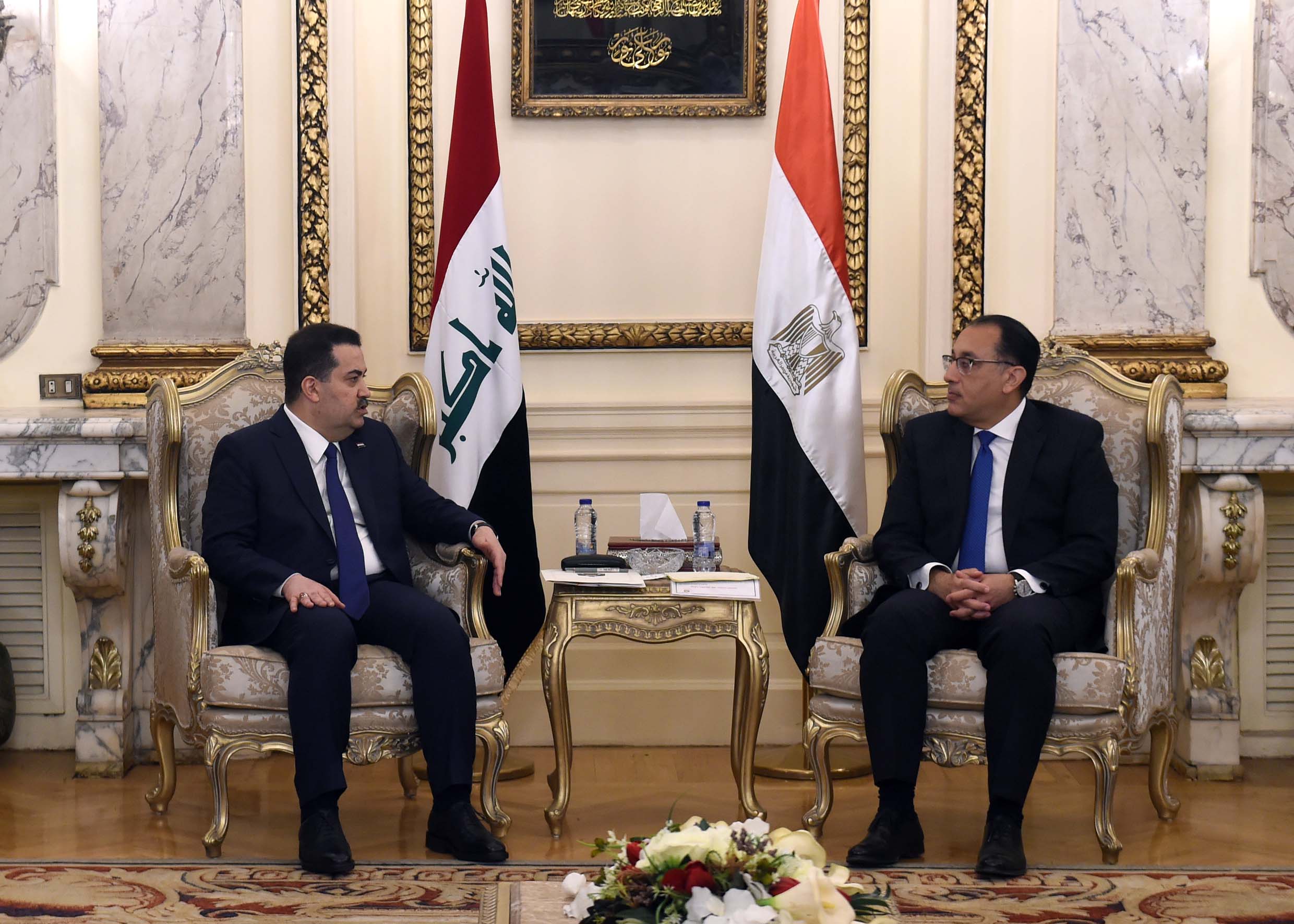 مصر .. مدبولي ورئيس الوزراء العراقي يعقدان جلسة مباحثات موسعة لاستعراض ملفات التعاون ذات الاهتمام المشترك 1 SLM 8241 مصر .. مدبولي ورئيس الوزراء العراقي يعقدان جلسة مباحثات موسعة لاستعراض ملفات التعاون ذات الاهتمام المشترك