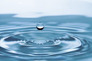 drop of water 578897 1920 دراسة:إنخفاض استخدام المياه بنسبة 6 % في أفريقيا