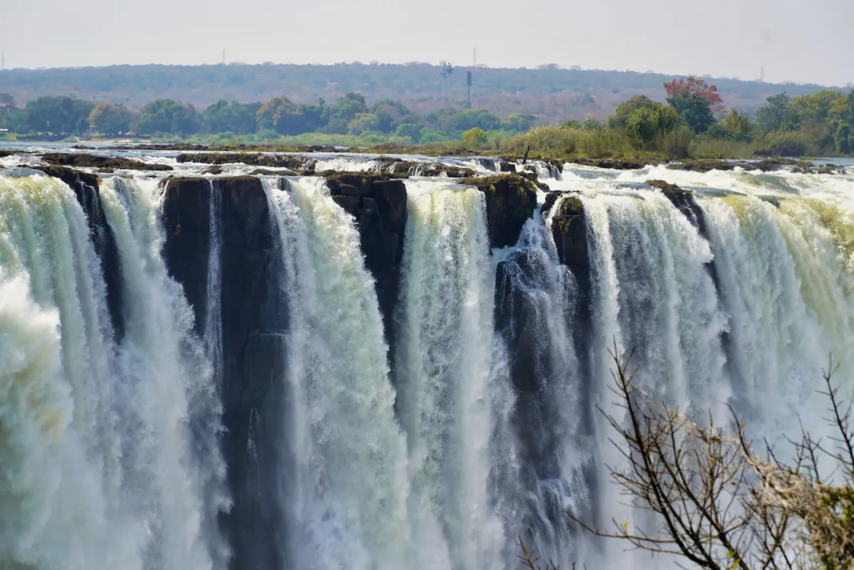 في يوم المياه العالمي: 74 مليون إنسان يموتون بسبب قلة المياه 1 paisajes liquidos 10 في يوم المياه العالمي: 74 مليون إنسان يموتون بسبب قلة المياه