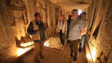 مصر..وزير السياحة والآثار يتفقد موقع حفائر البعثة الأثرية المصرية بسقارة 6 55e82adc e24c 442c b8d6 4466a735495e مصر..وزير السياحة والآثار يتفقد موقع حفائر البعثة الأثرية المصرية بسقارة