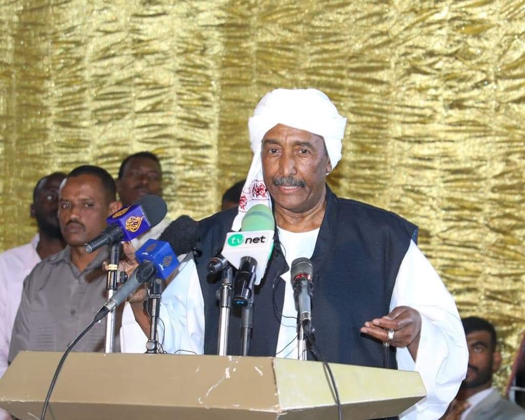 FB IMG 1680927824739 السودان.. رسائل نارية من « البرهان » : لا عودة للوراء إلي ما قبل 11 إبريل 2019
