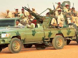 images 2 3 عاجل: اشتباكات عنيفة بالأسلحة الثقيلة في العاصمة السودانية