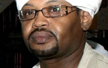 محمد عبدالقادر يكتب: احذروا الفتنة .. إنها مباراة فى كرة القدم يا سادة 10 محمد عبد القادر محمد عبدالقادر يكتب: احذروا الفتنة .. إنها مباراة فى كرة القدم يا سادة