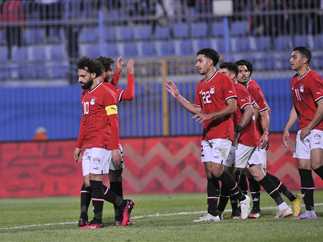 2065478 0 طاقم حكام غاني يدير لقاء منتخب مصر أمام غينيا في تصفيات أمم إفريقيا