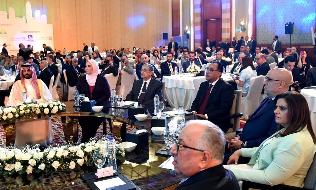 رئيس الوزراء المصري يشهد افتتاح ملتقى "بُناة مصر 2023" 1 FB IMG 1685264920626 رئيس الوزراء المصري يشهد افتتاح ملتقى "بُناة مصر 2023"