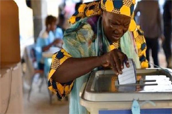 20230624171150404 سيراليون .. غلق صناديق الاقتراع في الانتخابات الرئاسية والبرلمانية وبدء الفرز