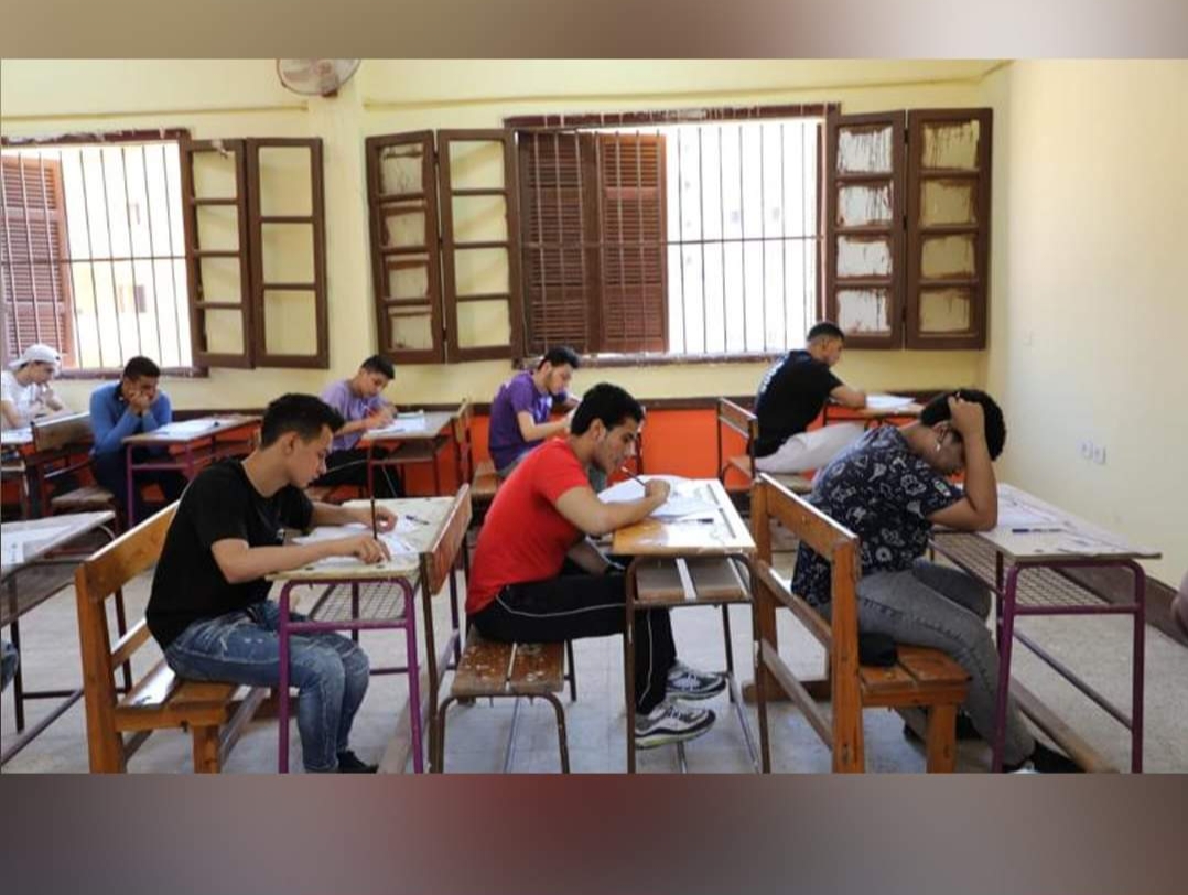 IMG ٢٠٢٣٠٦١٨ ١٠٠٧٤٤ مصر .. طلاب الثانوية العامة يؤدون امتحان مادة اللغة العربية أمام 2098 لجنة